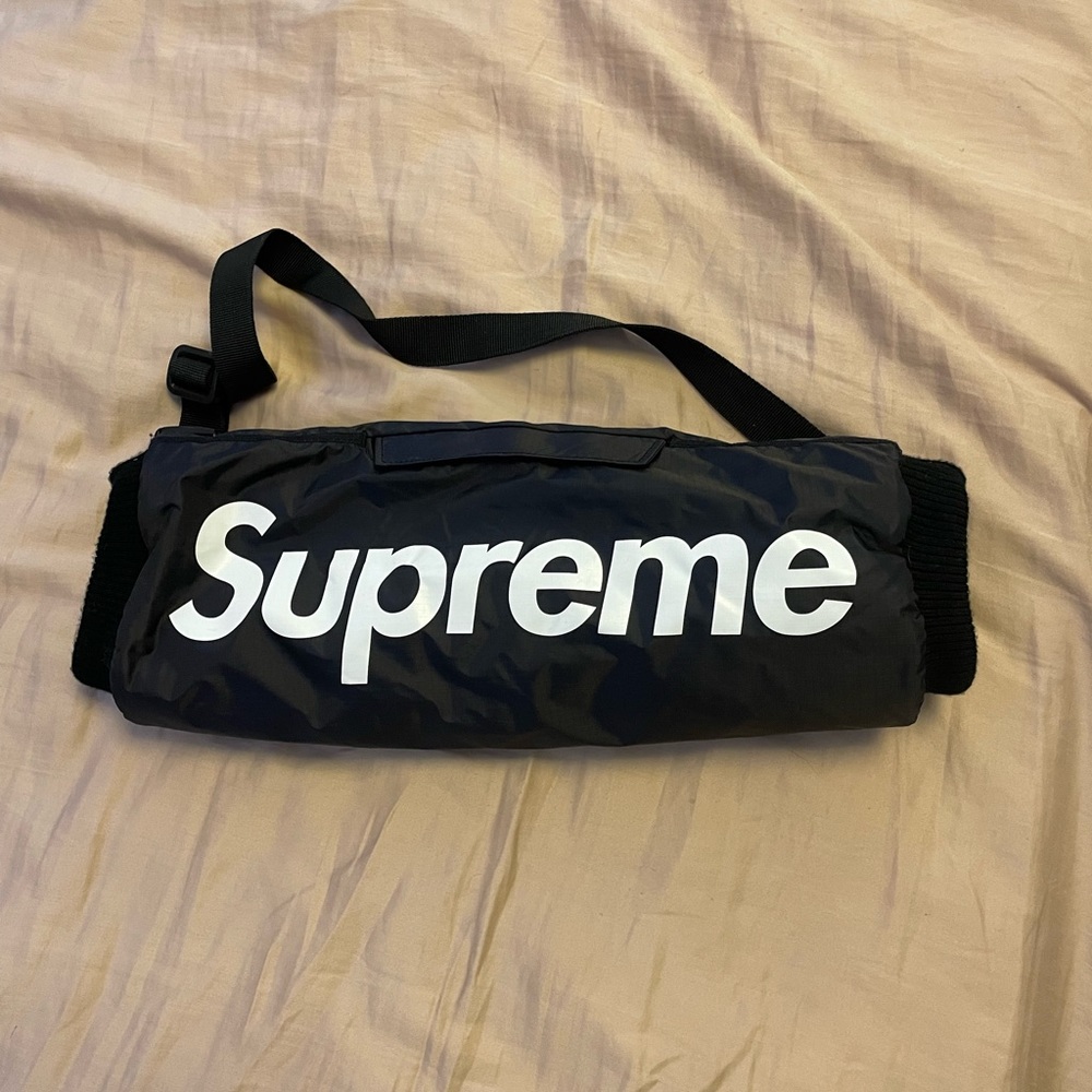 Supreme Nike Football Handwarmer